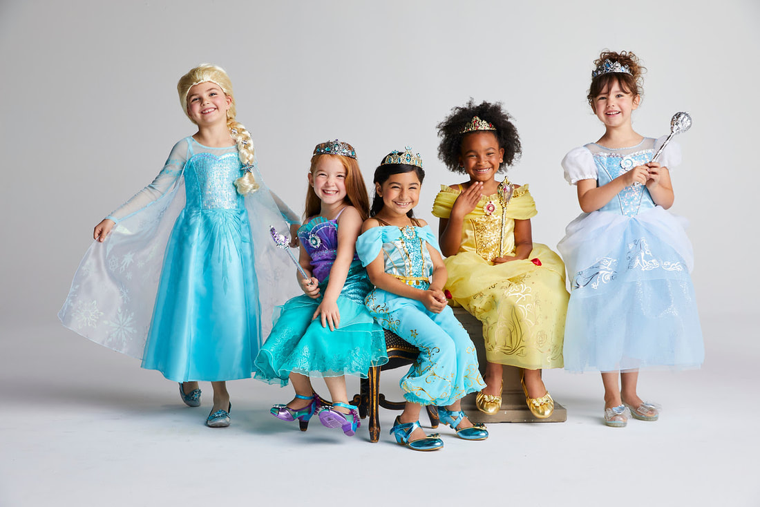 Disney Halloween costumes for the whole family
